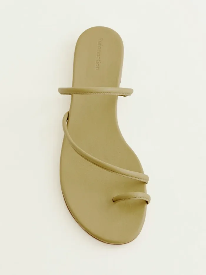 Reformation Sandals Ludo Toe Ring Strappy Flat Sandal Cerignola Leather 8211 Women Reformation Sandals Ludo Toe Ring Strappy Flat Sandal Cerignola Leather 8211 Women