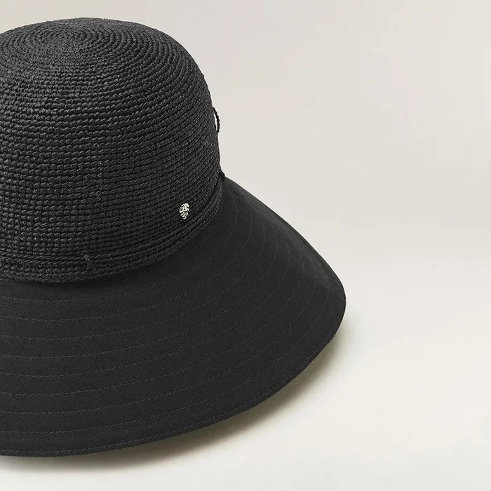 Round Crown Hats Helen Kaminski Kalola Charcoalblack