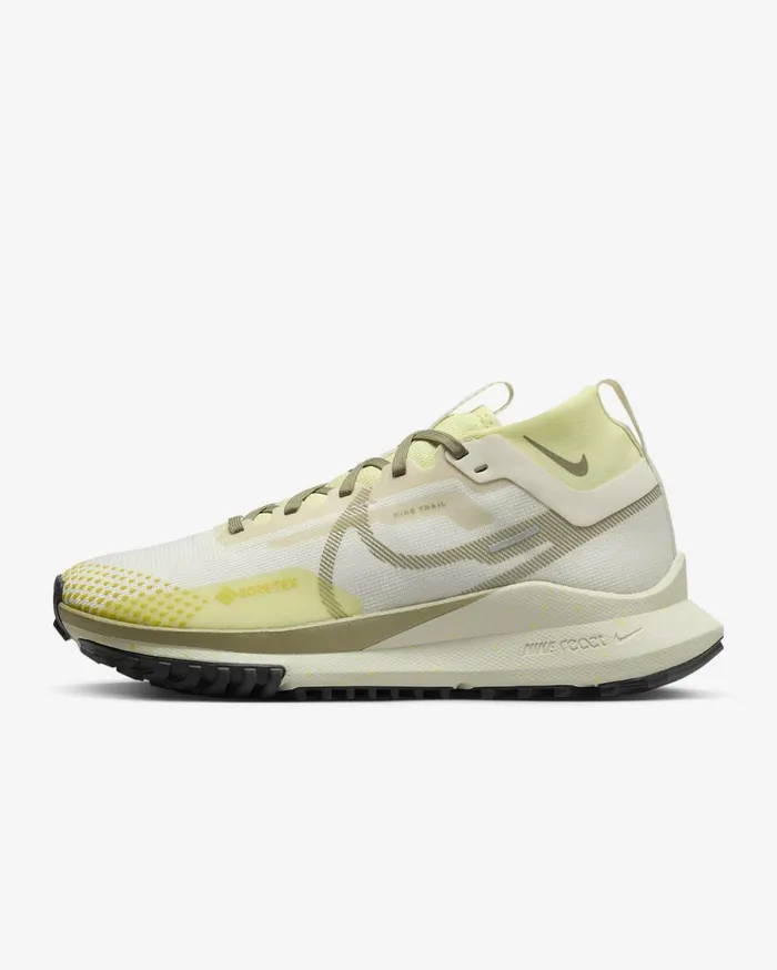 Running Women Nike Pegasus Trail 4 GORETEX Pale Ivoryluminous Greenhigh Voltageneutral Olive Running Women Nike Pegasus Trail 4 GORETEX Pale Ivoryluminous Greenhigh Voltageneutral Olive