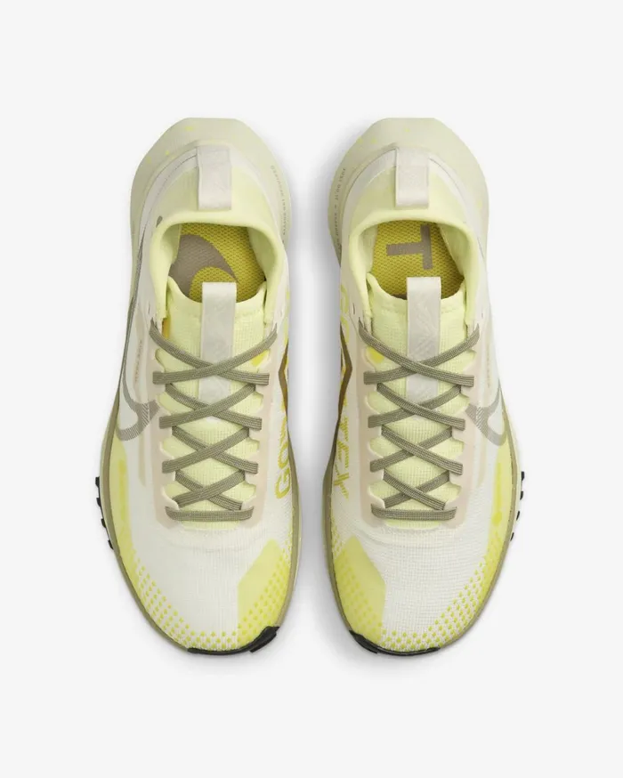 Running Women Nike Pegasus Trail 4 GORETEX Pale Ivoryluminous Greenhigh Voltageneutral Olive