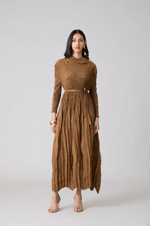Scarlet Sage Dresses Vida Dress 8211 Mocha Taupe 8211 Women