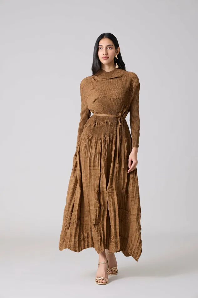 Scarlet Sage Dresses Vida Dress 8211 Mocha Taupe 8211 Women