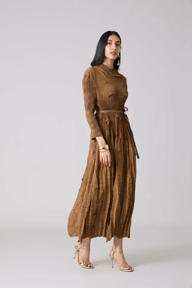 Scarlet Sage Dresses Vida Dress 8211 Mocha Taupe 8211 Women