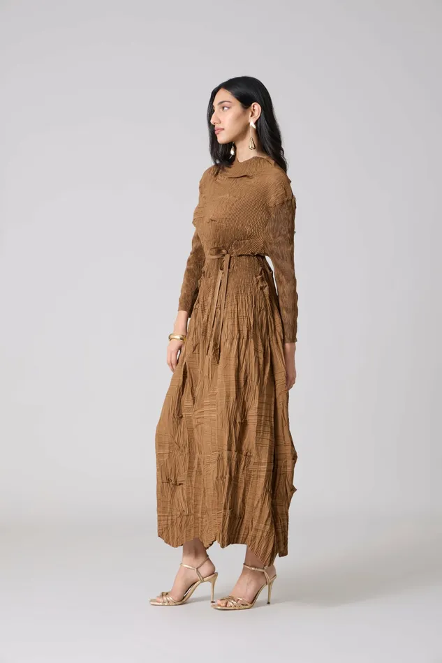 Scarlet Sage Dresses Vida Dress 8211 Mocha Taupe 8211 Women