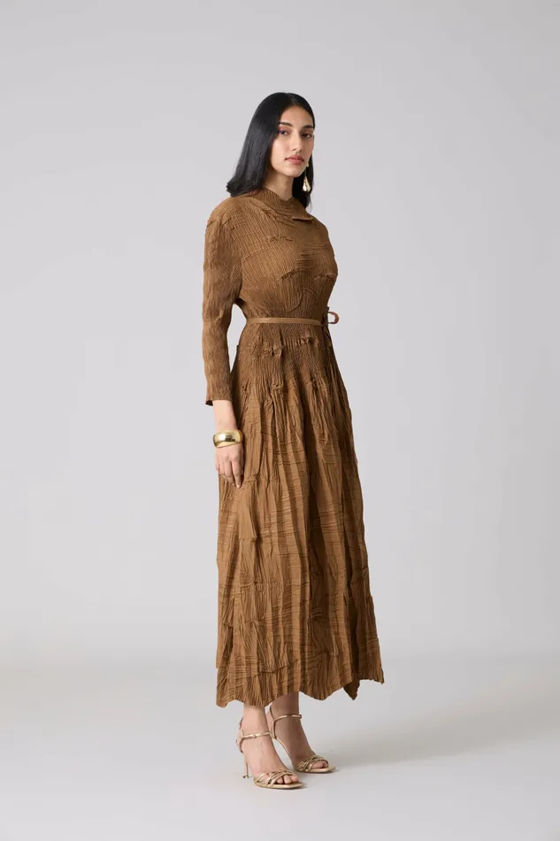 Scarlet Sage Dresses Vida Dress 8211 Mocha Taupe 8211 Women