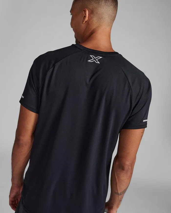 Short Sleeve Mens 2XU Aero Tee Blacksilver Reflective