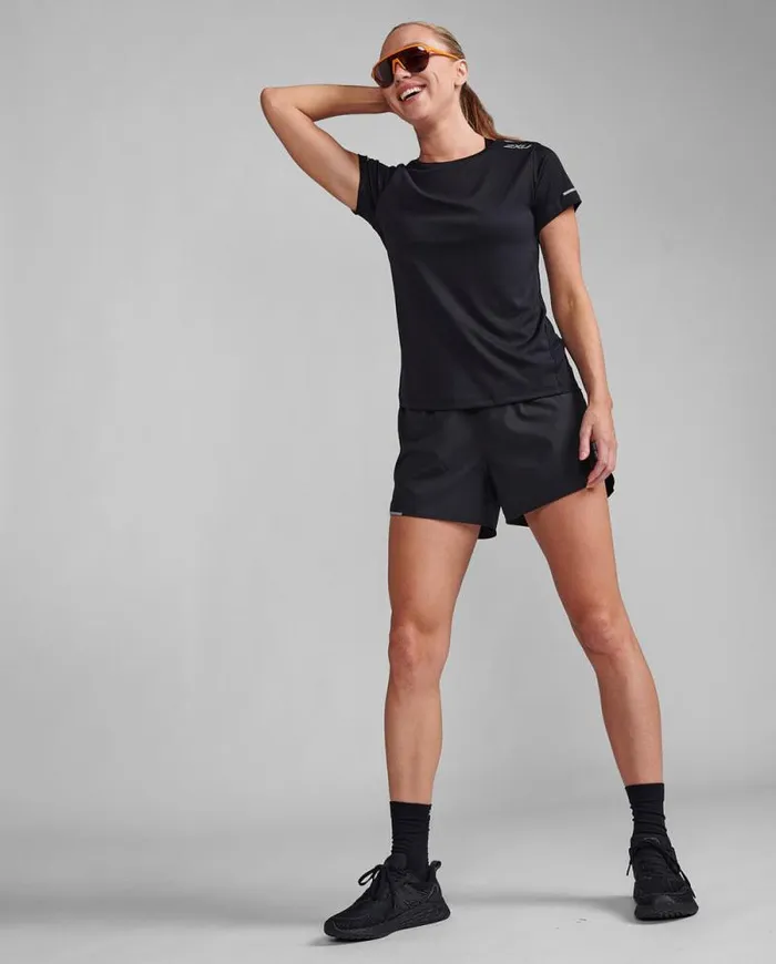 Short Sleeve Womens 2XU Aero Tee Blacksilver Reflective
