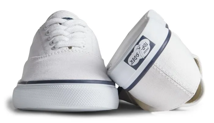 Sperry Sneakers MenWomen Unisex Classic CVO Sneaker White