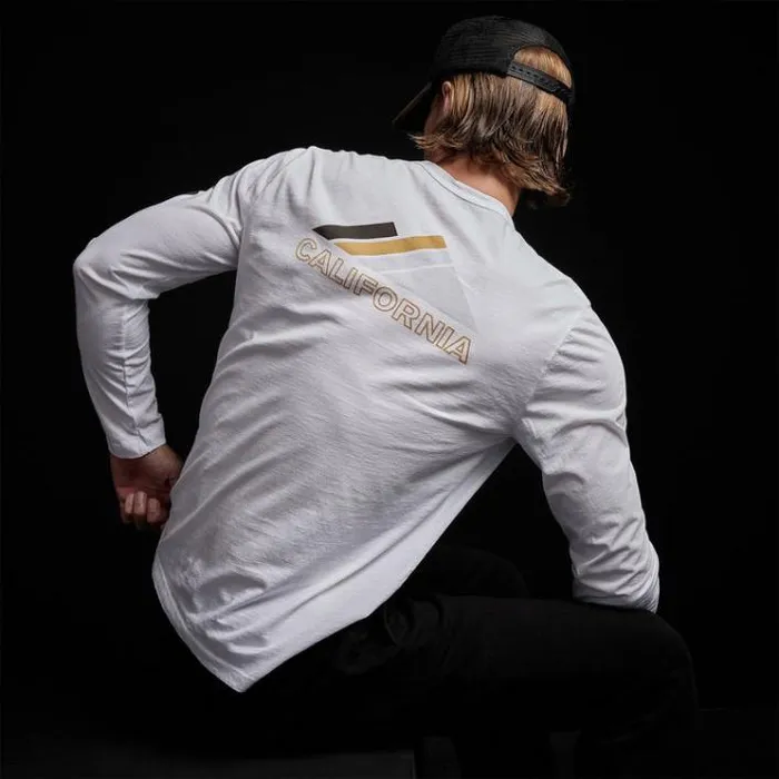 TShirts Men James Perse YOSEMITE Mountain Long Sleeve Crew Neck White