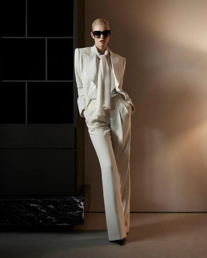 TOM FORD Pants and Shorts Women DOUBLE SILK GEORGETTE WIDE LEG TAILORED PANTS Chalk TOM FORD Pants and Shorts Women DOUBLE SILK GEORGETTE WIDE LEG TAILORED PANTS Chalk
