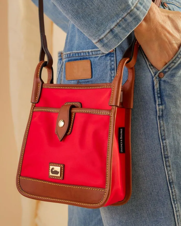 Wayfarer Letter Carrier Black Women Dooney and Bourke Crossbodies Wayfarer Letter Carrier Black Women Dooney and Bourke Crossbodies