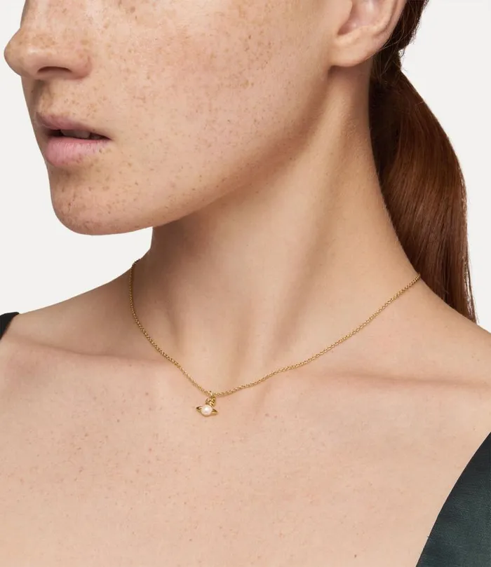 Women Balbina Pendant Necklace Goldcreampearl Vivienne Westwood Classic Styles Women Balbina Pendant Necklace Goldcreampearl Vivienne Westwood Classic Styles