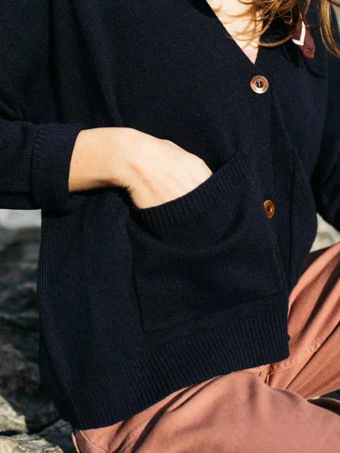 Women Bedivere Cardi Navy Finisterre Knitwear