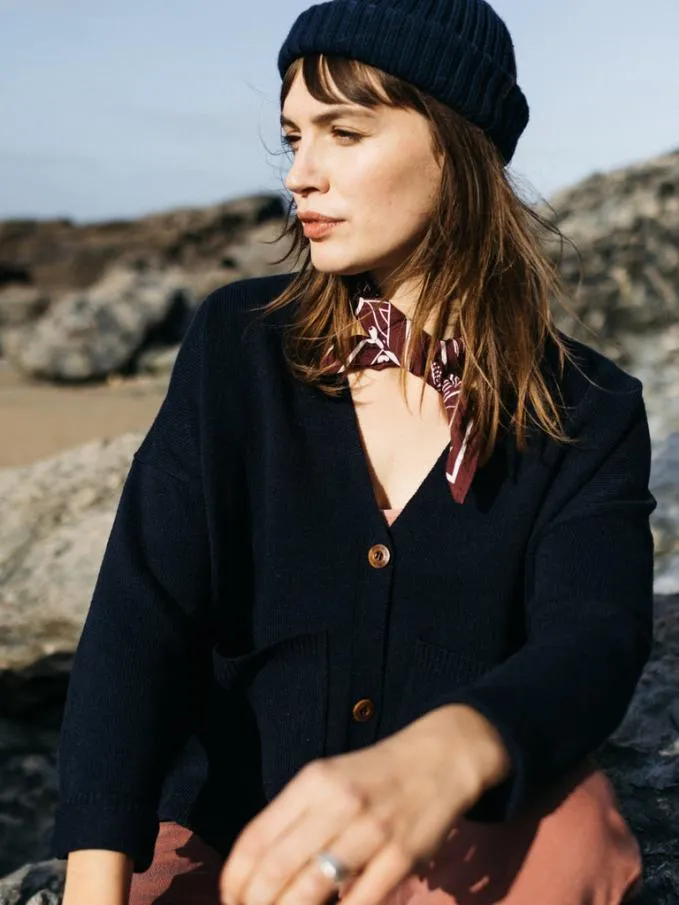 Women Bedivere Cardi Navy Finisterre Knitwear