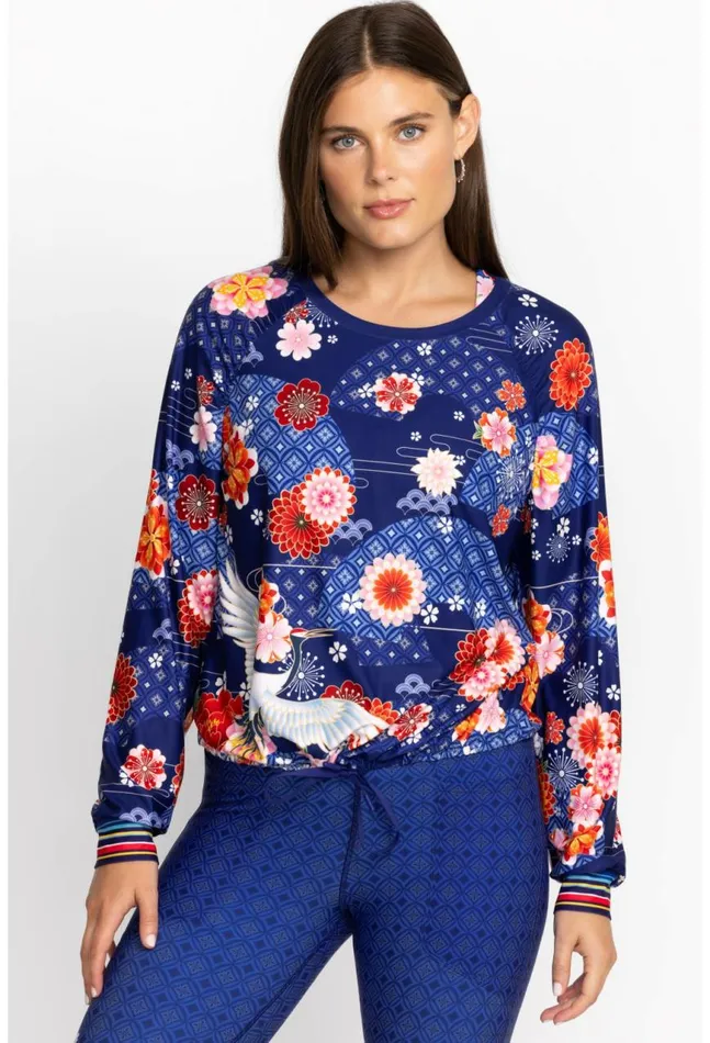 Women Bee Active Ruched Raglan Sleeve Pullover Pajaro Johnny Was Active