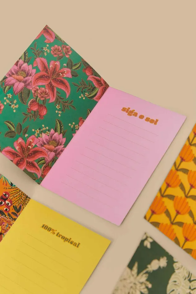 Women Gifts Farm Rio Banana Deco Bright Card Set