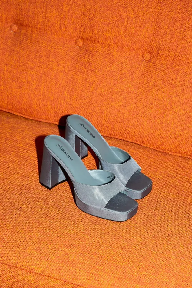 Women Jeffrey Campbell Heel NINETY Purple Faille