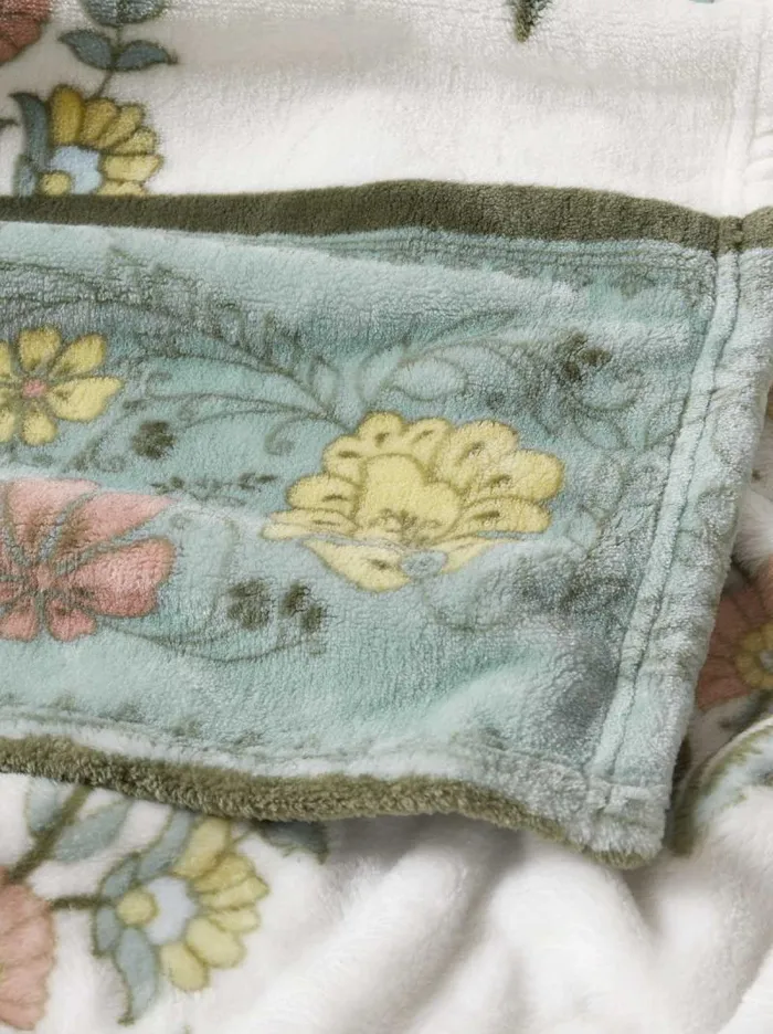 Women Jessica Simpson Blankets Serenity Plush Throw In Sage