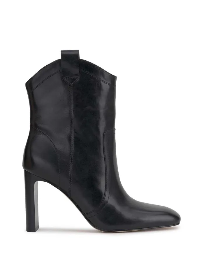 Women Jessica Simpson Boots and Booties Xovira Heeled Bootie In Black Leather Women Jessica Simpson Boots and Booties Xovira Heeled Bootie In Black Leather