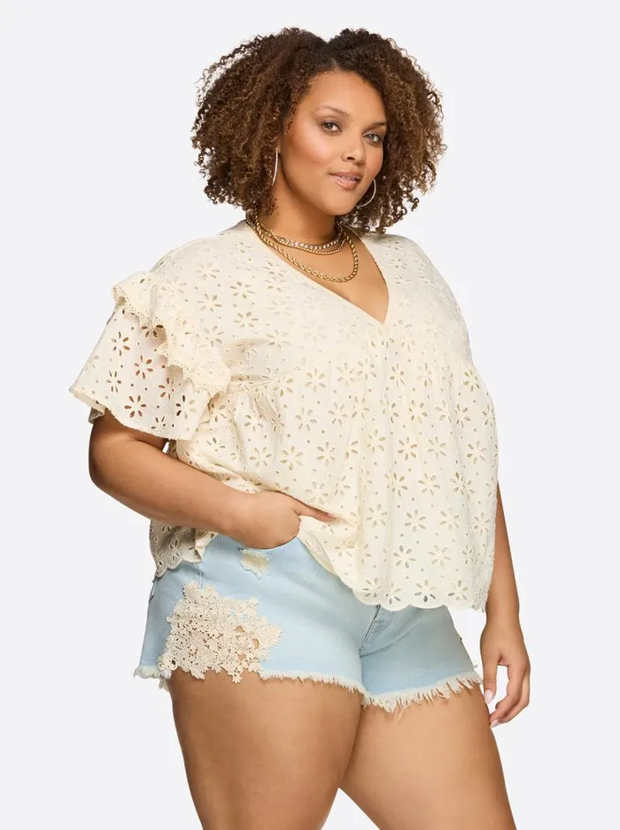 Women Jessica Simpson Tops and Tees Mareike Top In Parchment