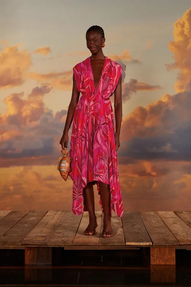 Women Midi Dresses Farm Rio Red Endless Summer V Neck Midi Dress